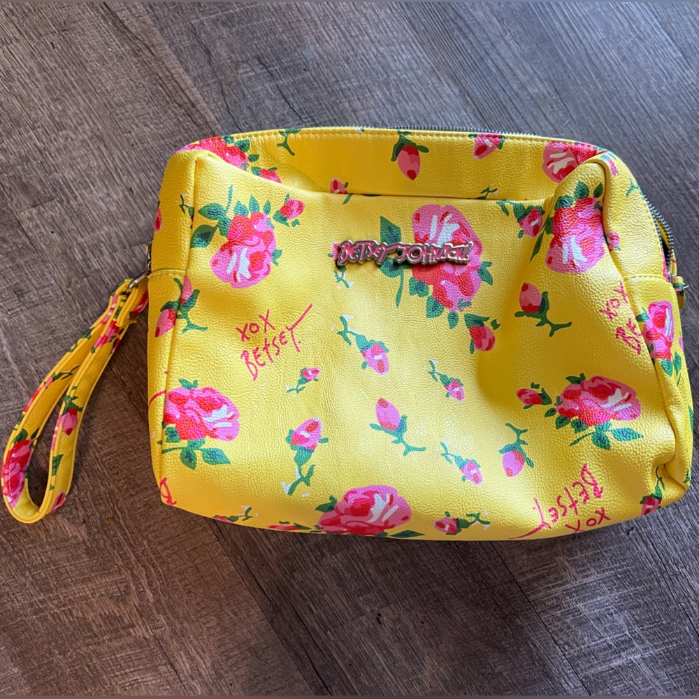 Betsy Johnson large makeup bag